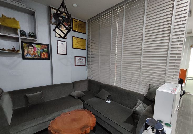 Dhandu Work Spaces